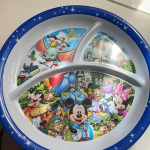 2 Children’s Disney plates